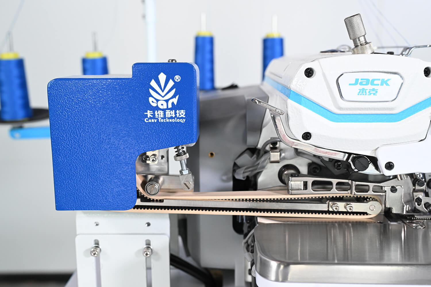 TDK Overlock sewing machine digital puller